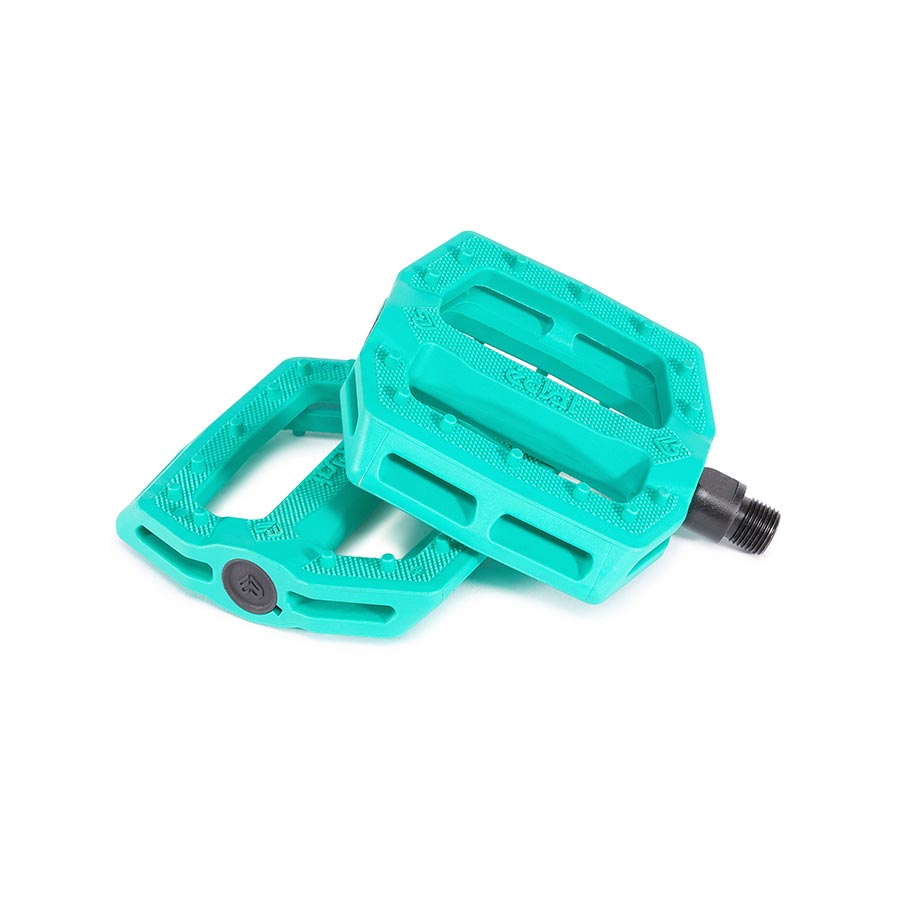 Eclat Slash Platform Pedals Body: Nylon Spindle: Cr-Mo 9/16'' Turquoise Pair