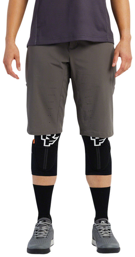 RaceFace Indy Shorts - Women's Charcoal Small