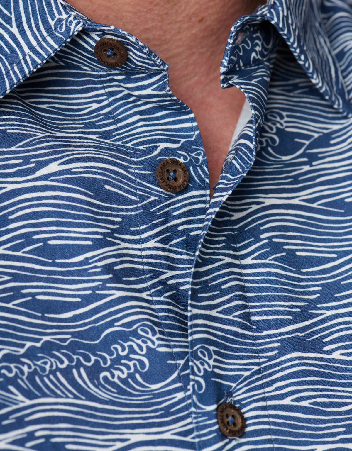 ROLL TIDES DEEP SEA - 7-SEAS™ BUTTON UP