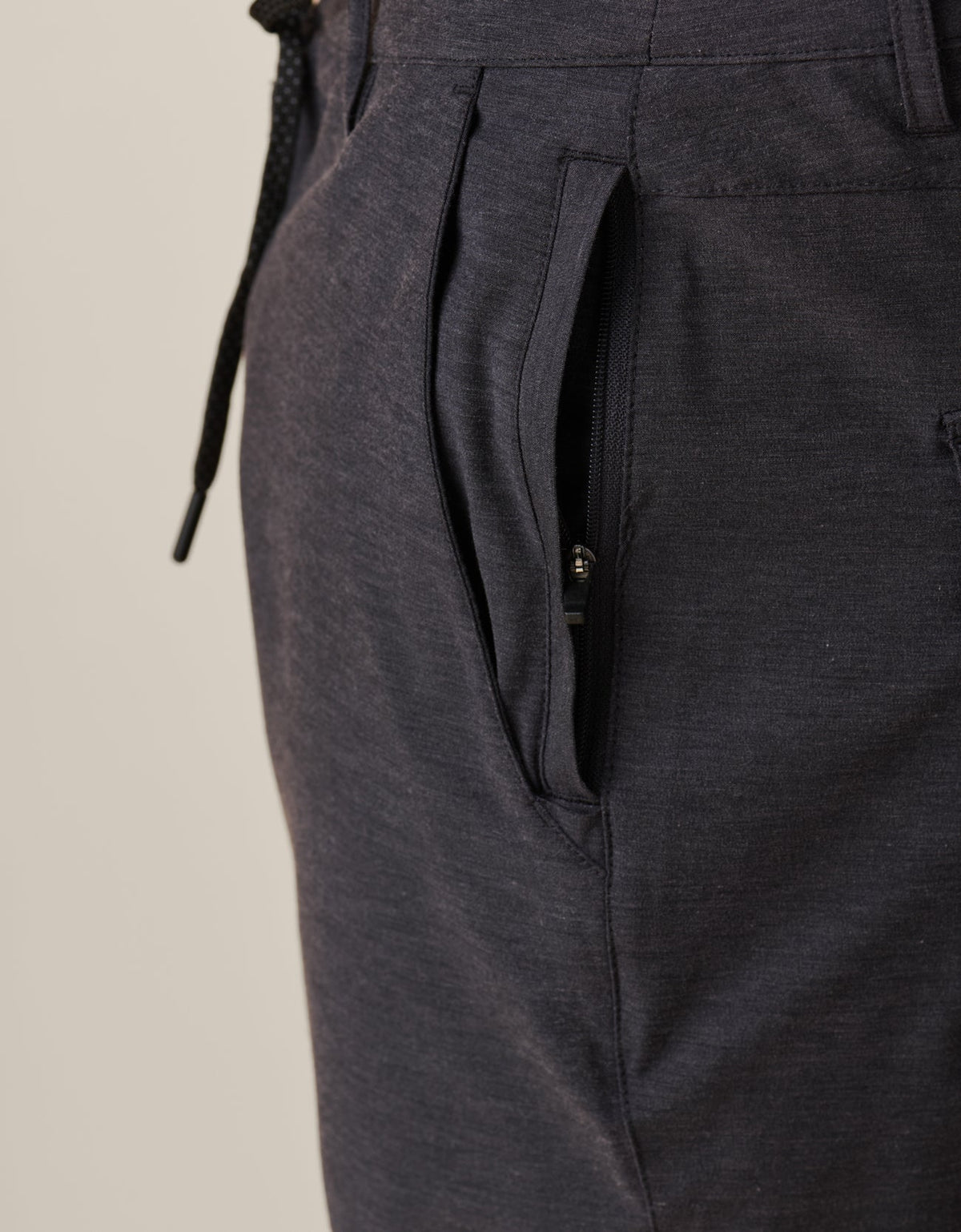 MAGELLAN EXPLORER SHORTS - BLACK HEATHER