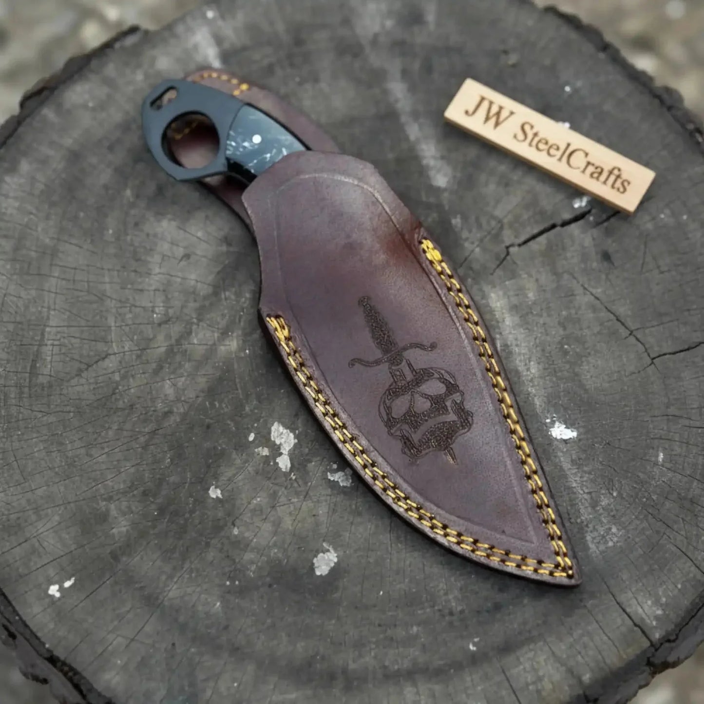 Handmade Compact Utility Ring Knife 8-Inch Skull-Etched Blade with Black Resin Handle