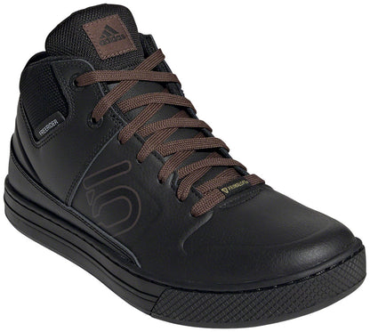 Five Ten Freerider EPS Mid Flat Shoes  - Men's Core BLK / Brown / FTWR White 7.5