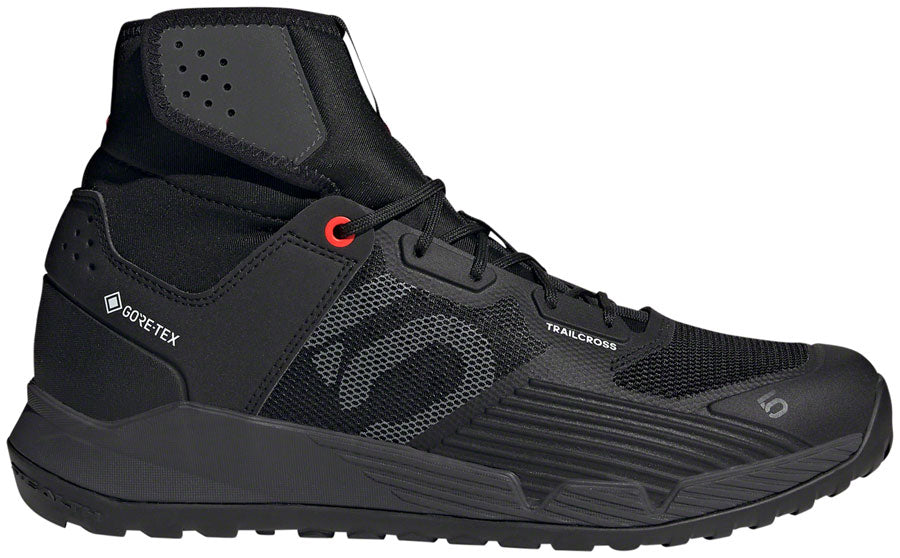 Five Ten Trailcross GTX Flat Shoes - Men's Core BLK / DGH Solid Gray / FTWR White 11.5