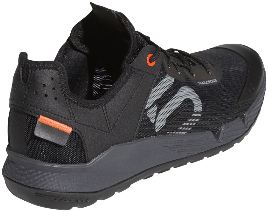 Five Ten Trailcross LT Flat Shoes - Men's Core BLK / Gray Two / Solar Red 6