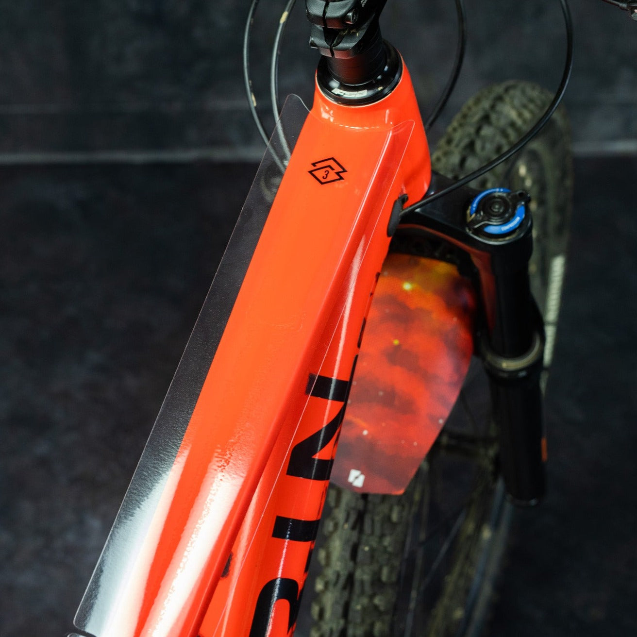 Clear Frame Keeper