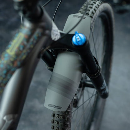 Solid Choice Long Fender