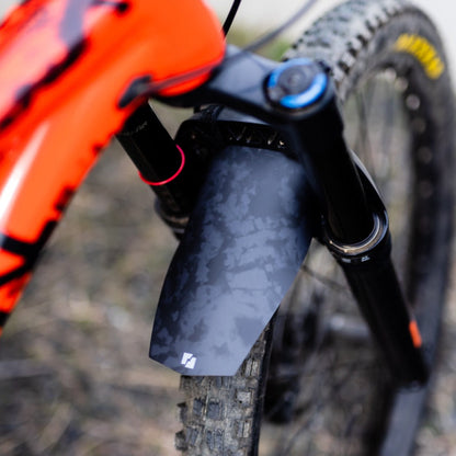 Dye Hard Fender