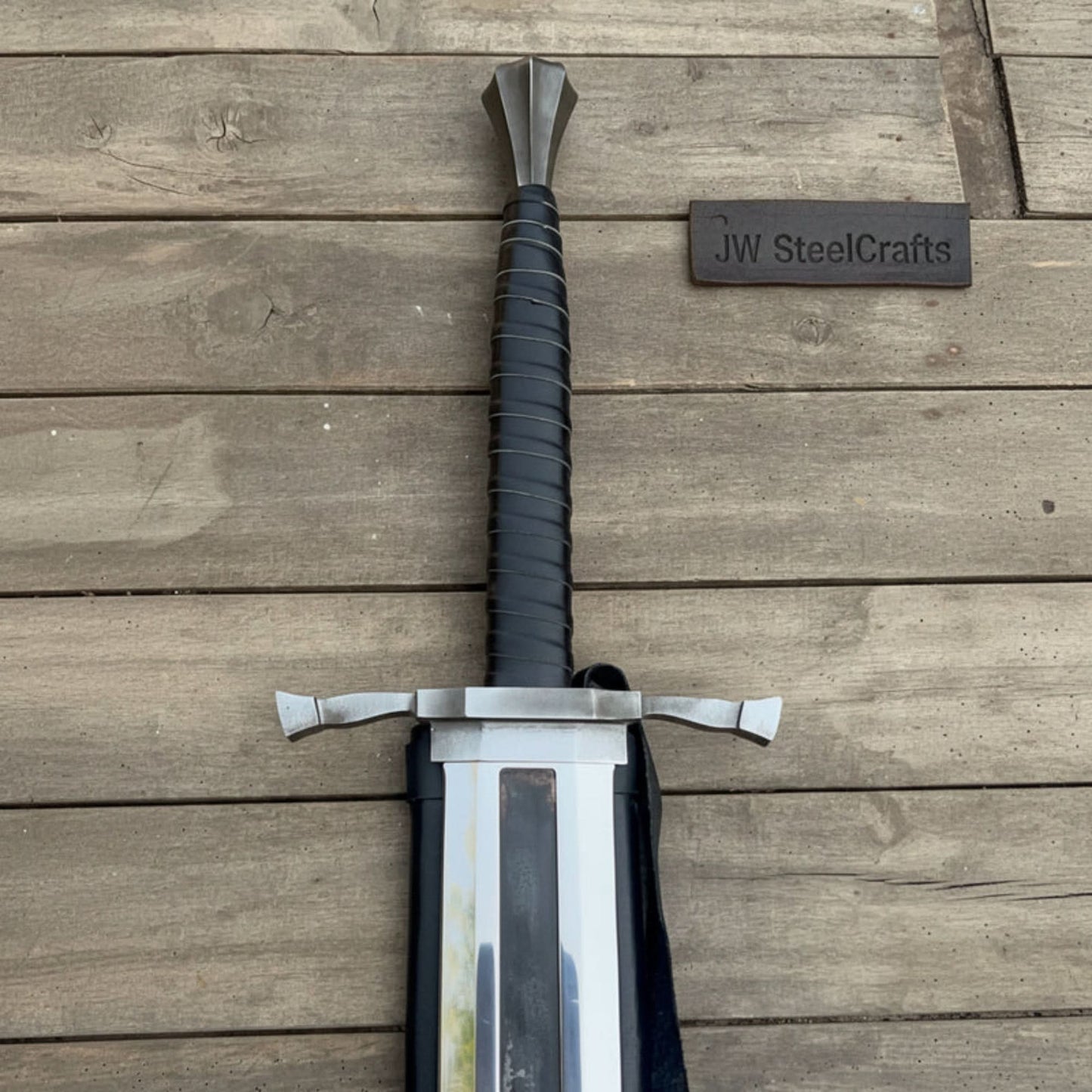 Dragon Slayer Inspired Greatsword Replica 40”+ Slab Blade Berserk Anime Cosplay Sword