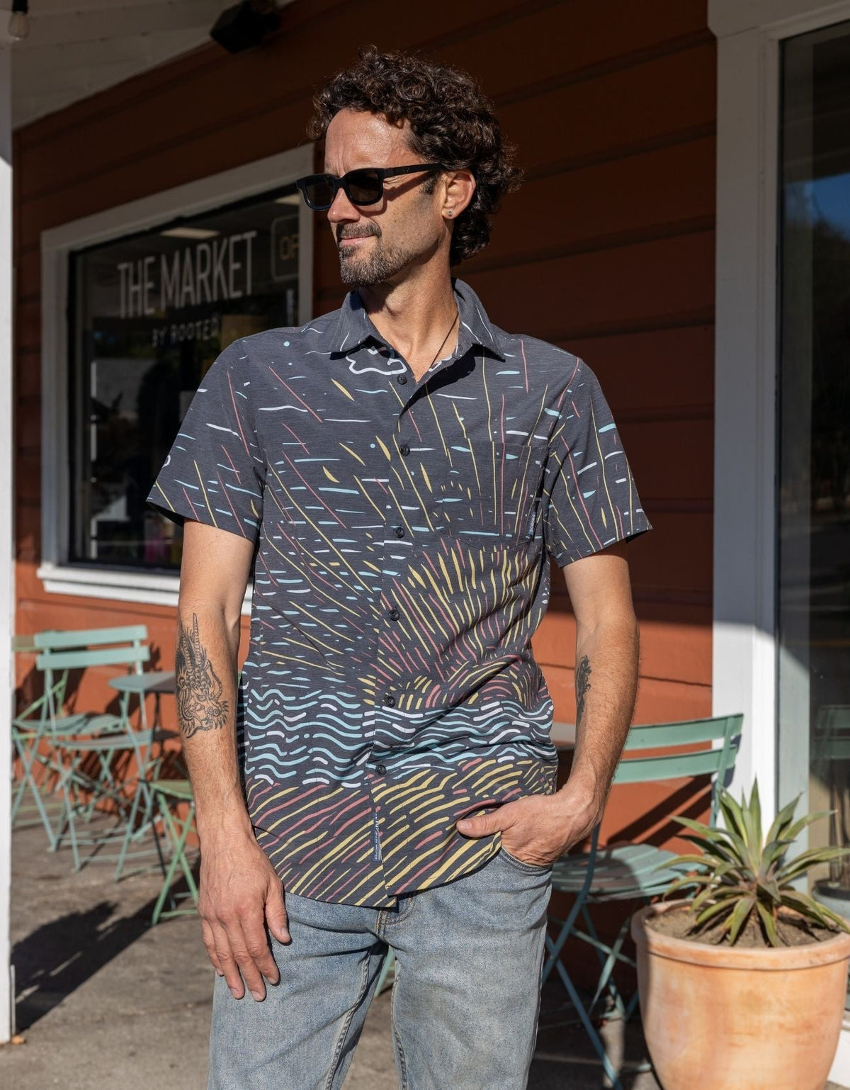 SUNBURST BLACK - VAGABOND™ BUTTON UP