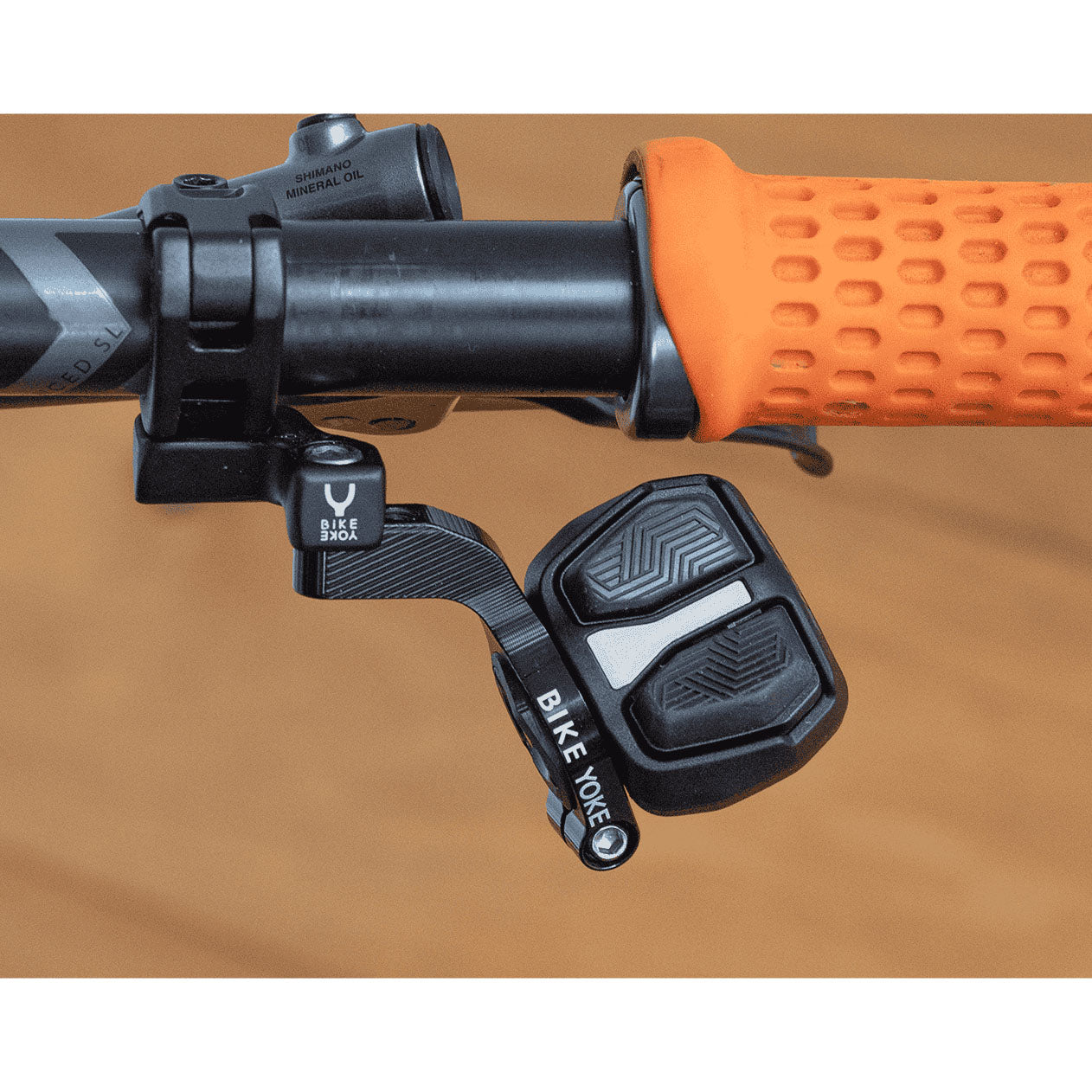 Bike Yoke Poddy AXS Pod Clamp Right - Blk – Howler Bike Park